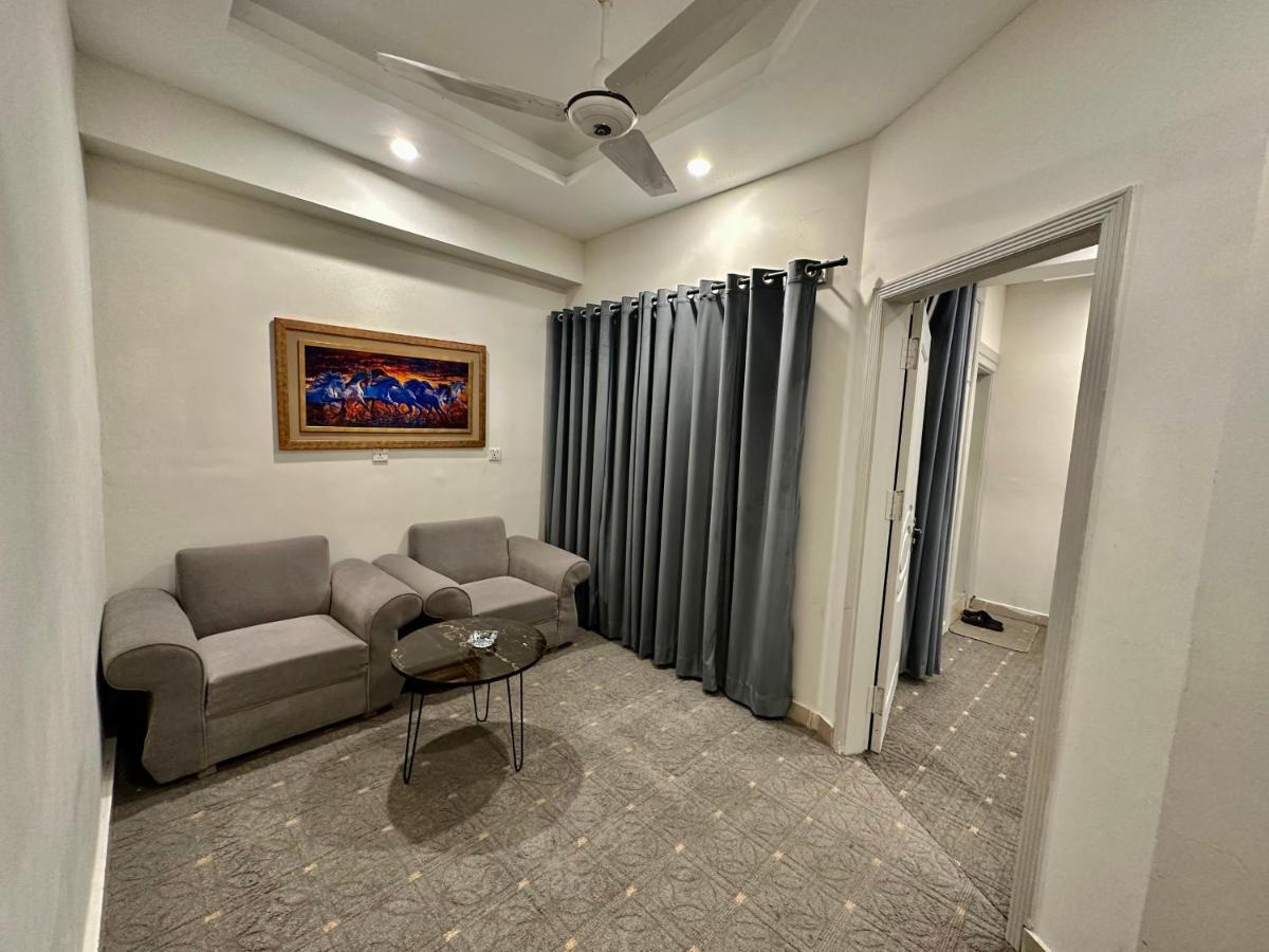 Mudan Hotel And Suite Исламабад Екстериор снимка