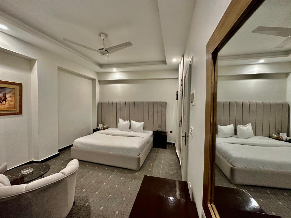 Mudan Hotel And Suite Исламабад Екстериор снимка