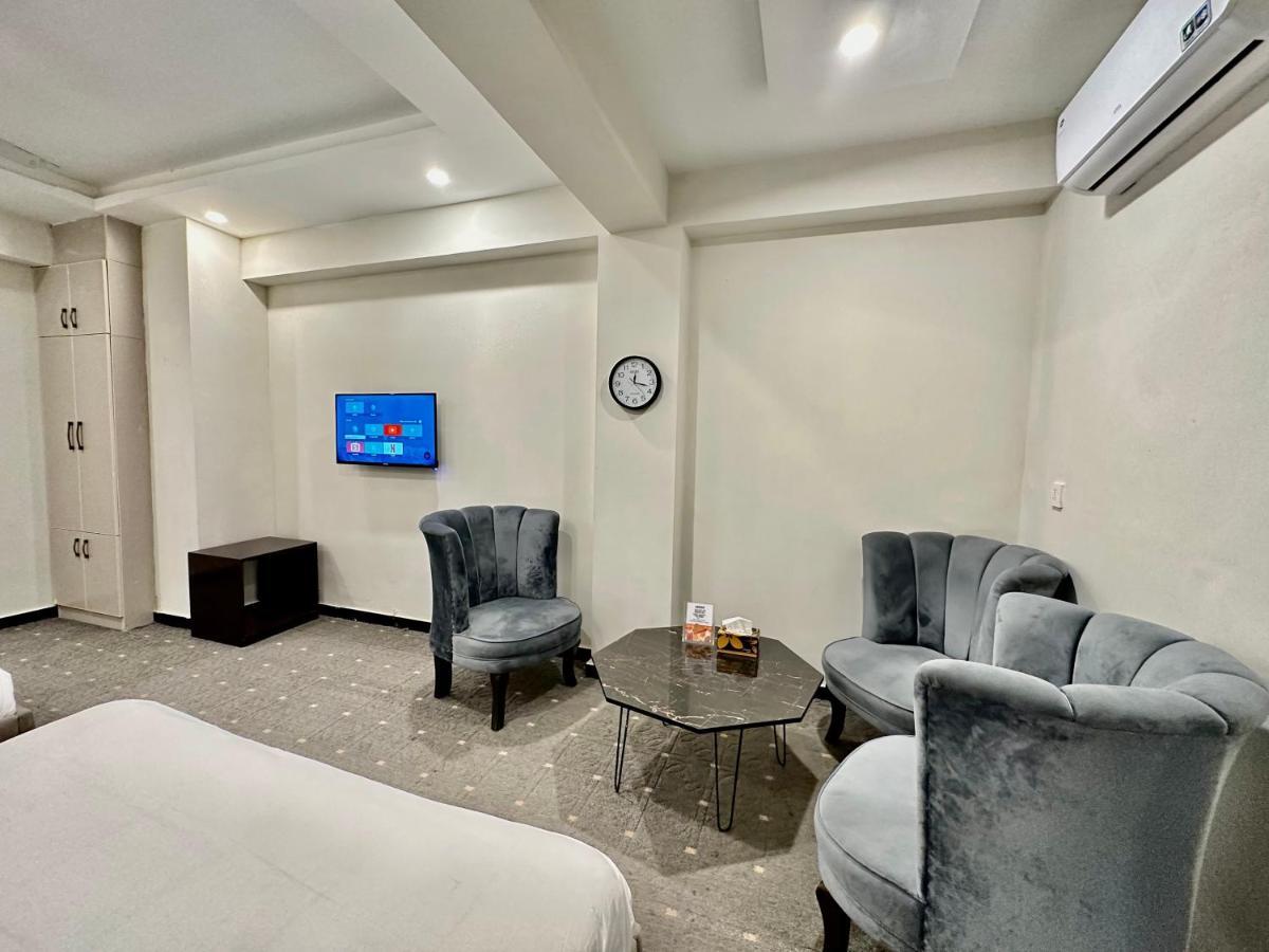 Mudan Hotel And Suite Исламабад Екстериор снимка