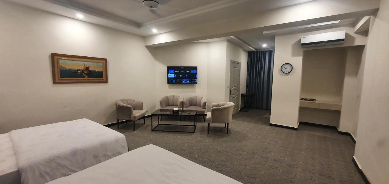 Mudan Hotel And Suite Исламабад Екстериор снимка