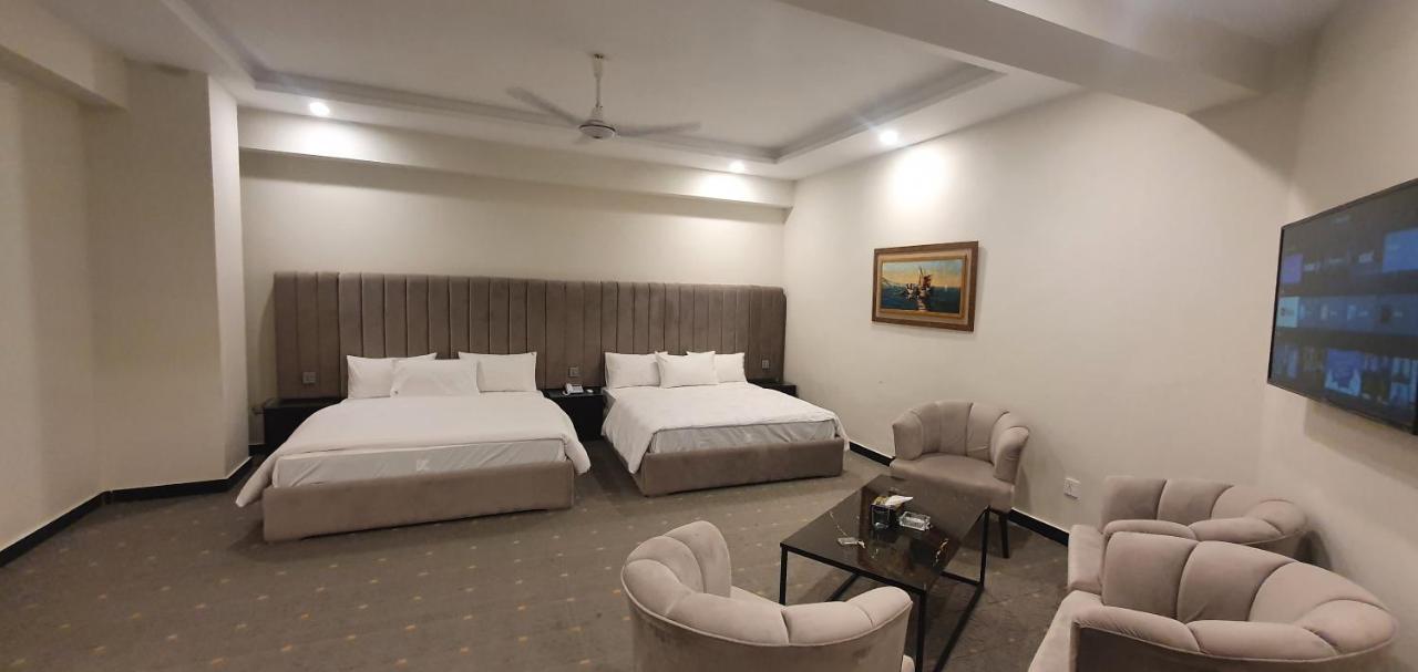 Mudan Hotel And Suite Исламабад Екстериор снимка
